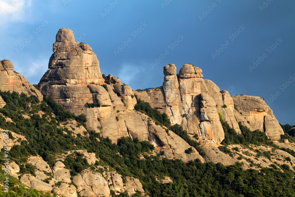 rochers du Montserrat
