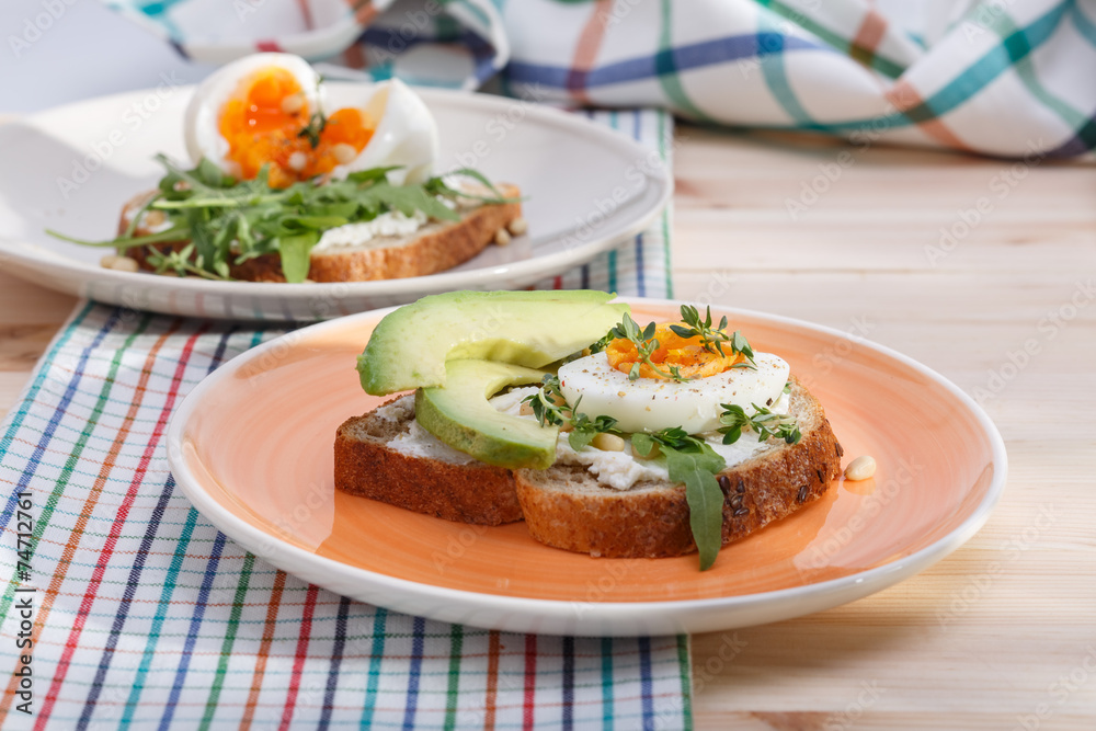 sandwiches with eggs sandwiches with eggs