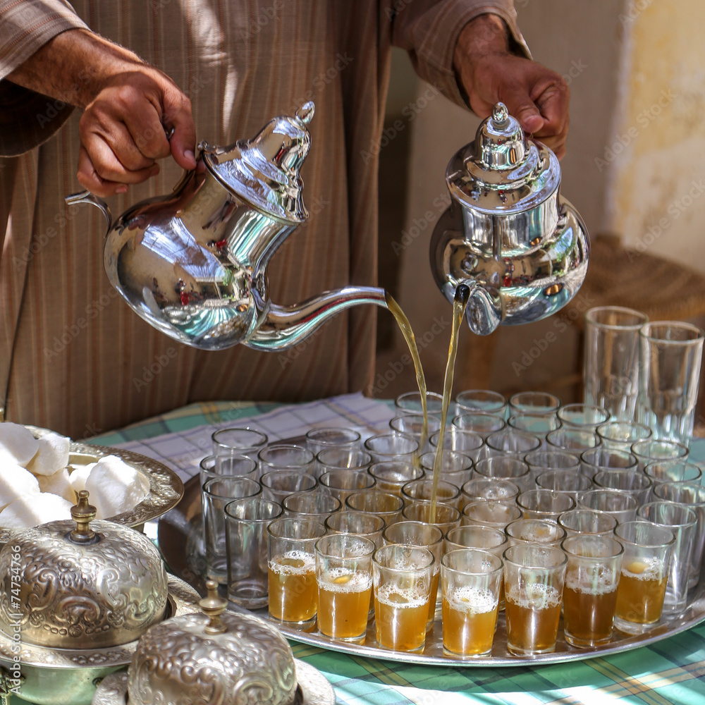 Naklejka premium thé à la menthe 5