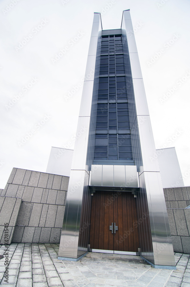 Fototapeta premium Wejście do Katedry Najświętszej Marii Panny w Tokio