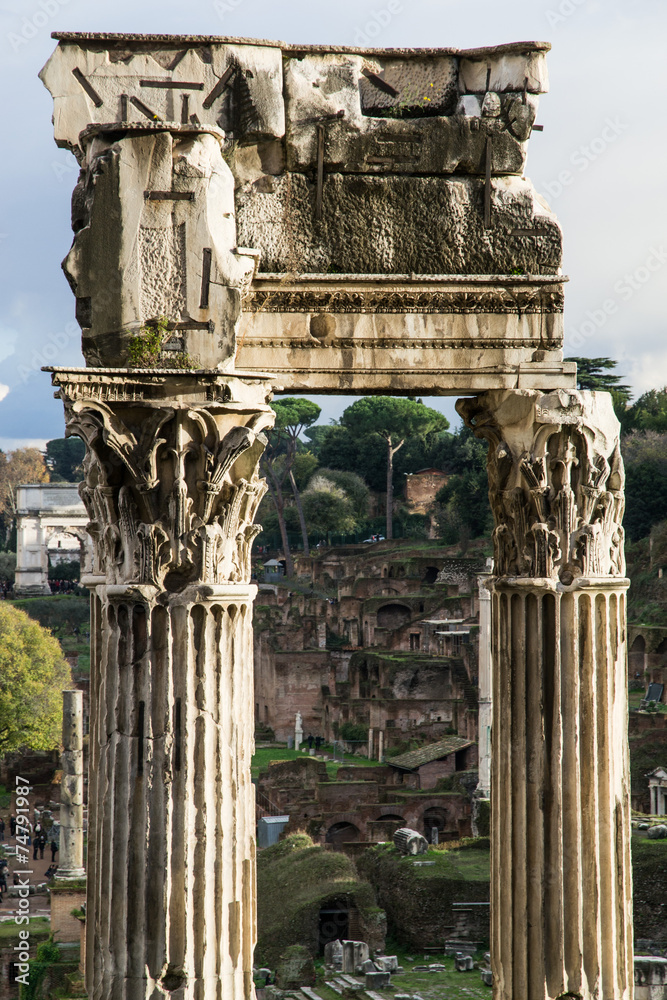 Naklejka premium Foro Romano, tempio di Vespasiano - Roma