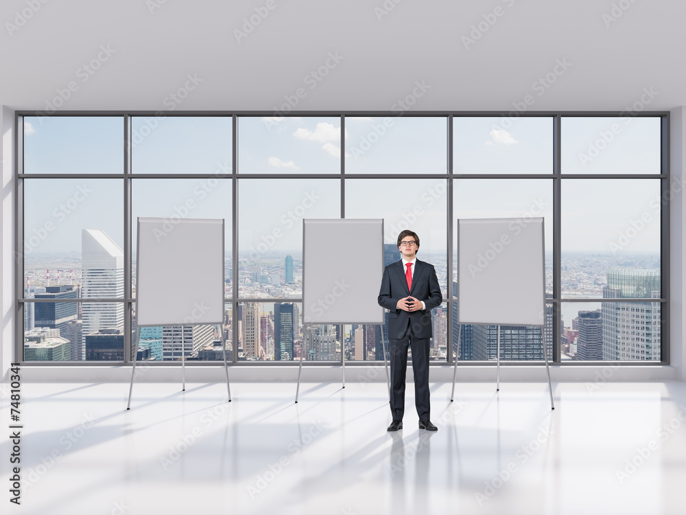Fototapeta premium businessman and three desk