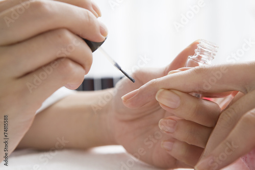woman who receives care of a nail