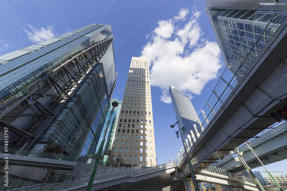 ［東京都市風景］日本最大級のビジネス街　汐留高層ビル街 超広角撮影