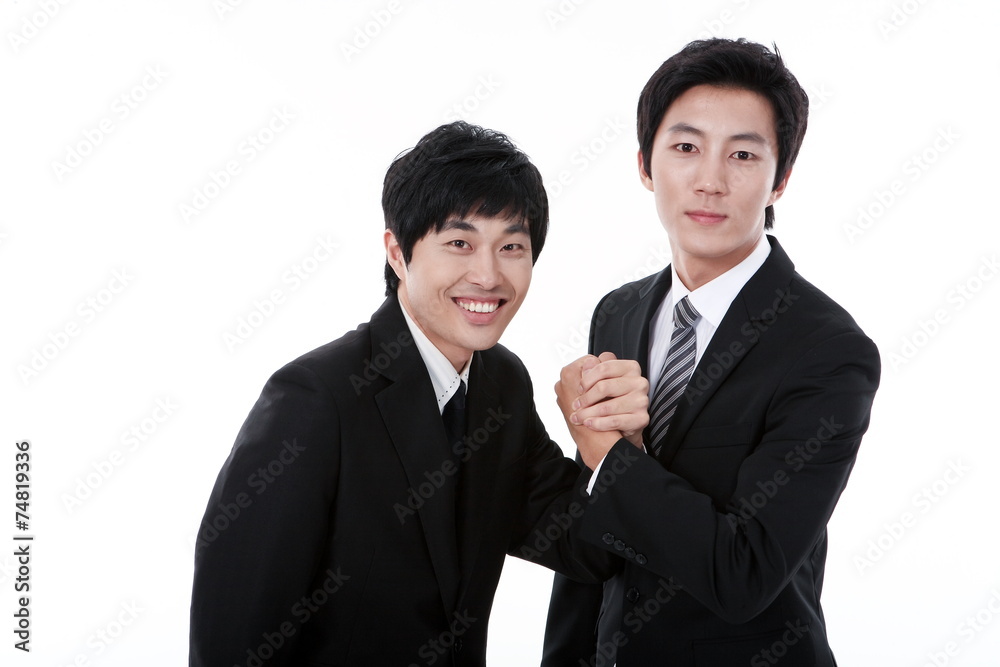 제스처를 취하고 있는 두 명의 비즈니스맨