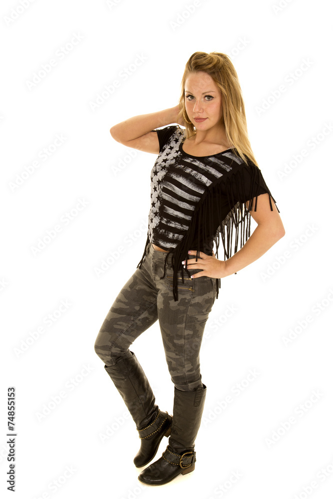 woman black star shirt stand camo pants woman black star shirt stand camo pants