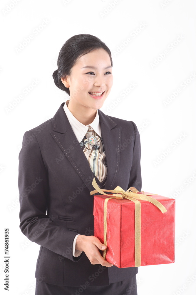 물건 들고 제스처를 취하는 아시안 은행원