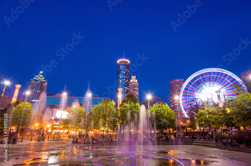 фотографія Centennial Olympic Park in Atlanta during blue hour after sunset