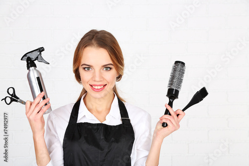 Beautiful girl hairdresser ...
