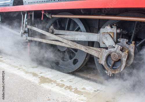 Embiellage sur locomotive à vapeur en Baie de Somme