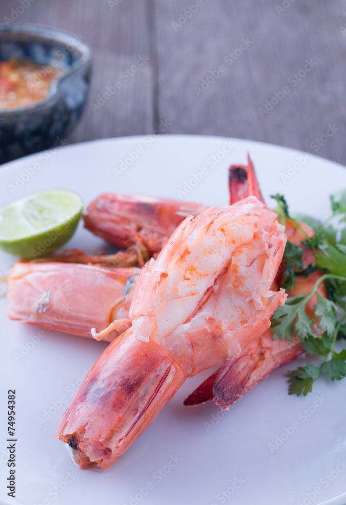 Baked king prawns