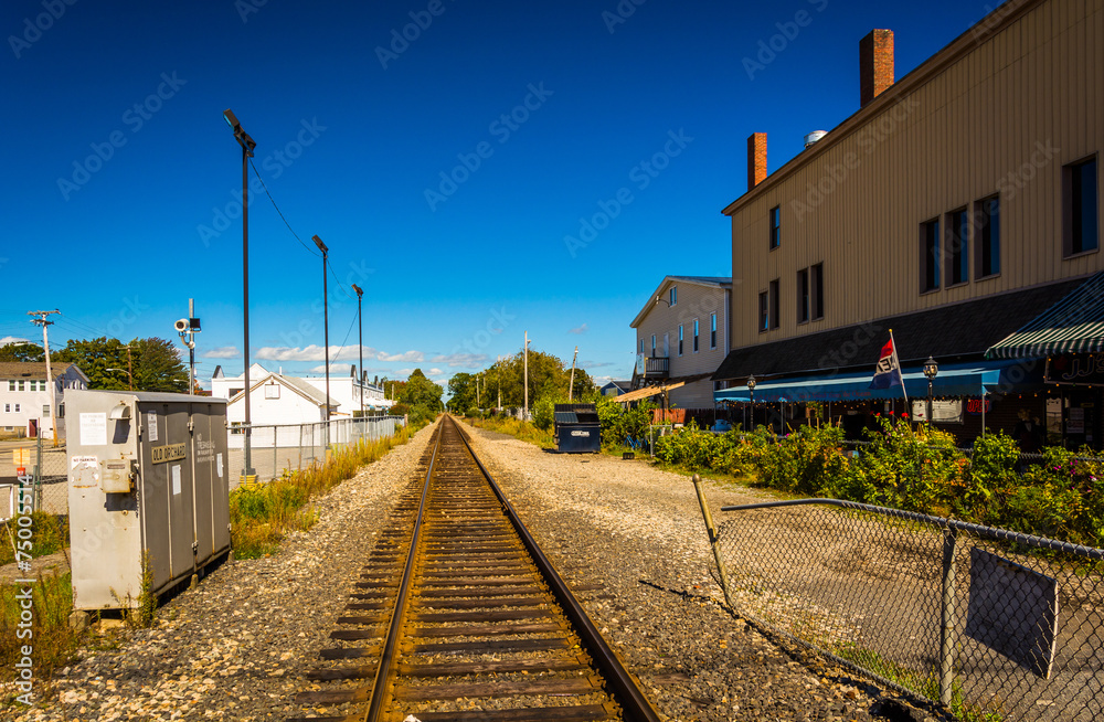 Fototapeta premium Railroad tracks in Old Orchard Beach, Maine.