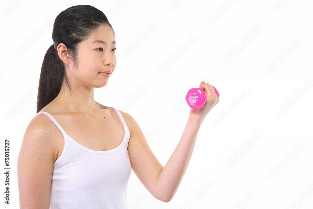 요가 하는 젊은 동양 여성 요가 하는 젊은 동양 여성