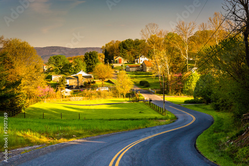 Windy country road in the Shenandoah Valley, Virginia. photo