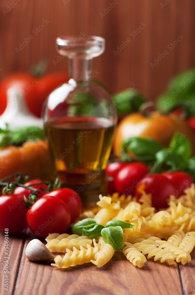 Spaghetti and tomatoes with herbs Spaghetti and tomatoes with herbs