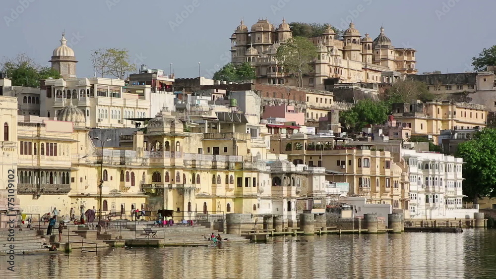 People washing in river, Udaipur People washing in river, Udaipur