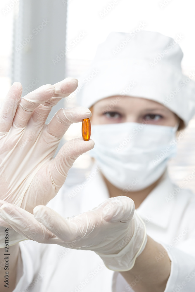 Medical researcher explores the new medicine Medical researcher explores the new medicine