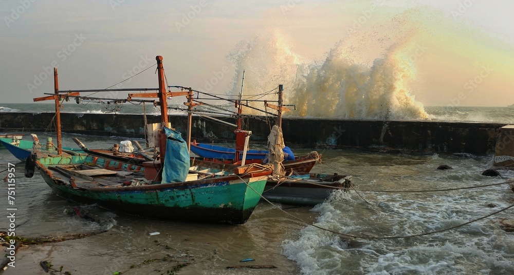 Big wave attrack huahin, thailand