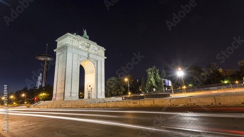 Obraz na płótnie Arco del triunfo w salonie