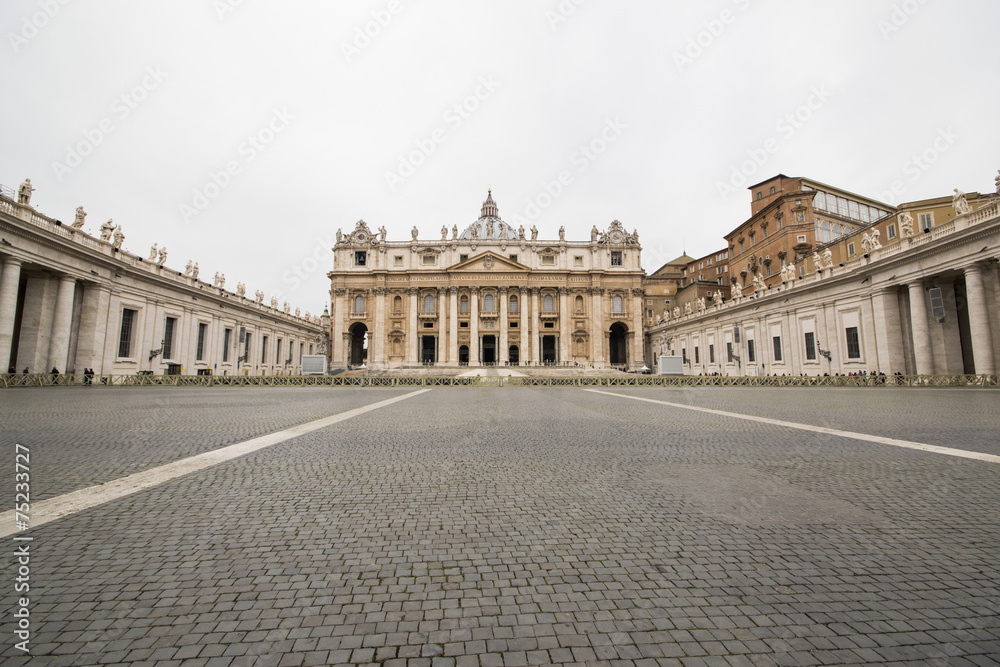 Piazza e Basilica di San Pietro - Roma
