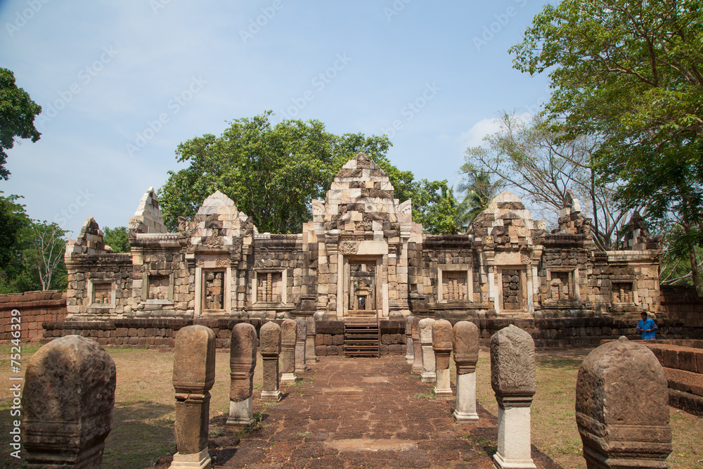 Prasart Sadokkokthom, Ancient castle in Thailand