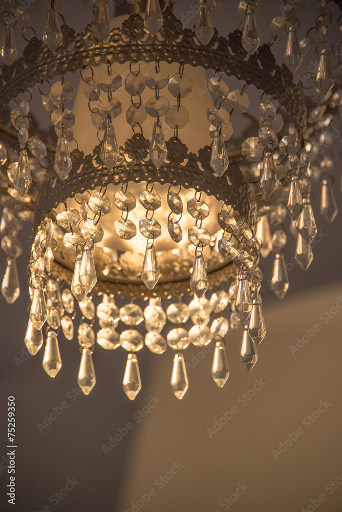 Crystal lamp