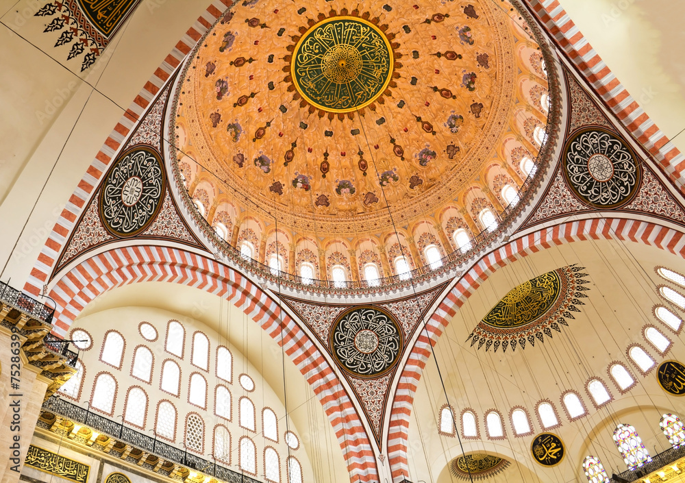 Suleymaniye Mosque interior