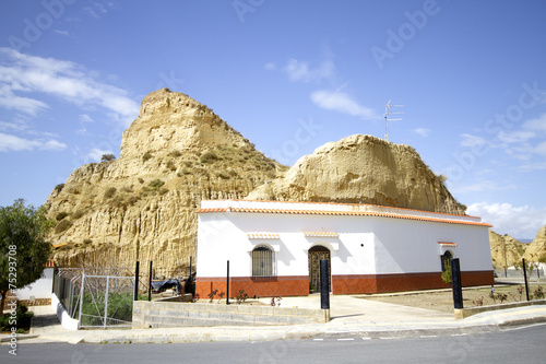 andalusia abitazione roccia photo