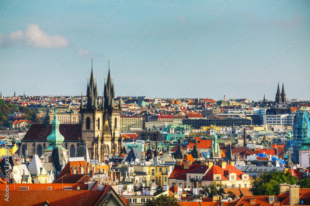 Obraz premium Aerial view of Prague on a sunny day