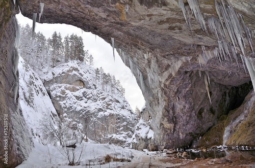 Капова пещера (Шульган-Таш, башк. Шүлгәнташ)