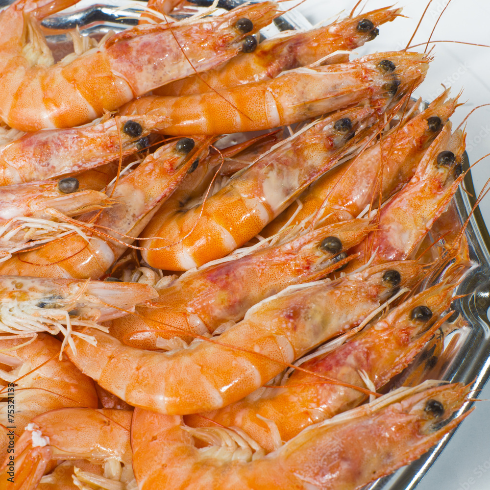 Cooked prawns Cooked prawns