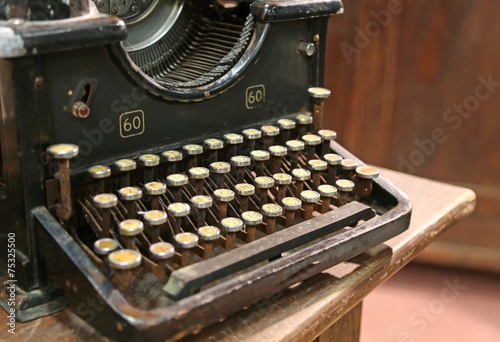 ancient rusty typewriter used by typists than once