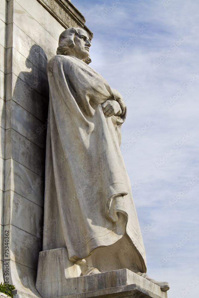 Fototapeta premium Statue of Christopher Columbus