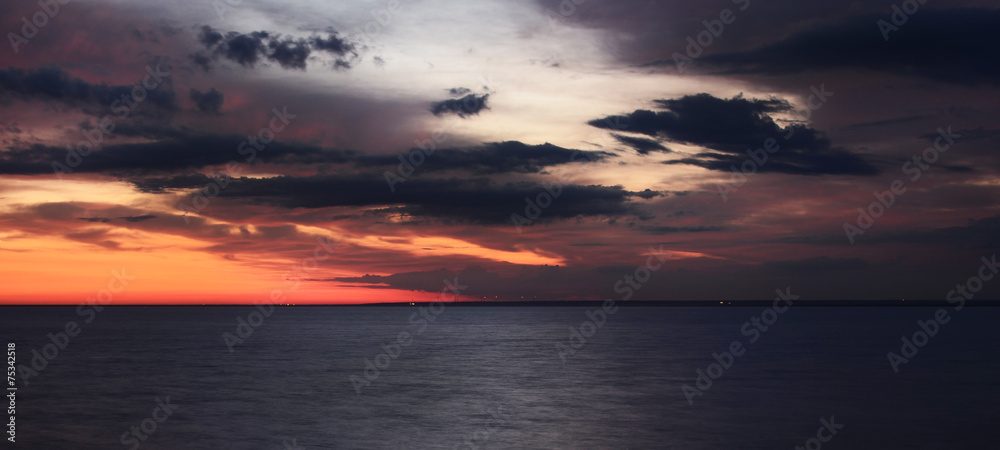 Obraz premium autumn sunset