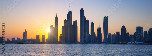 Panoramic view of Dubai at sunrise © Frédéric Prochasson