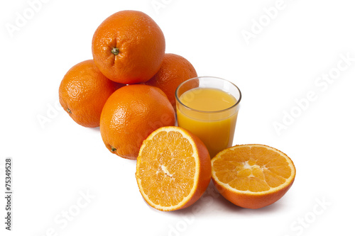 oranges and orange juice freshly squeezed