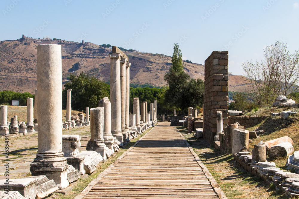 Fototapeta premium Ruins of Asclepeion Ancient City in Pergamon