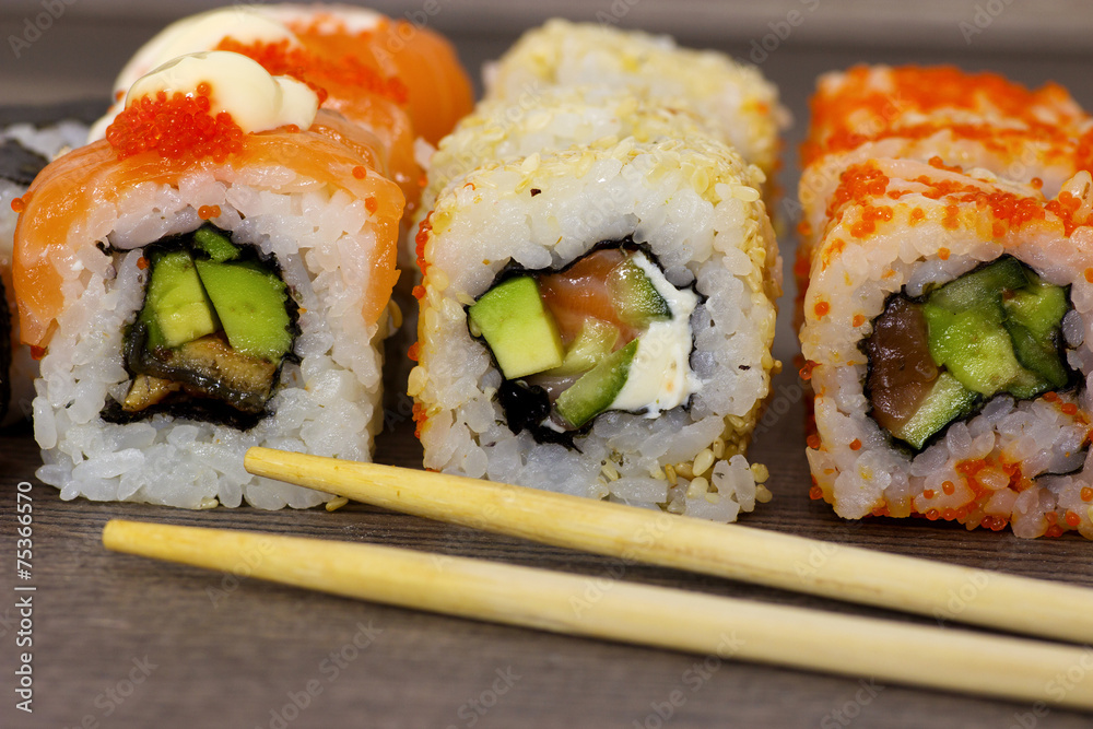 sushi rolls sushi rolls