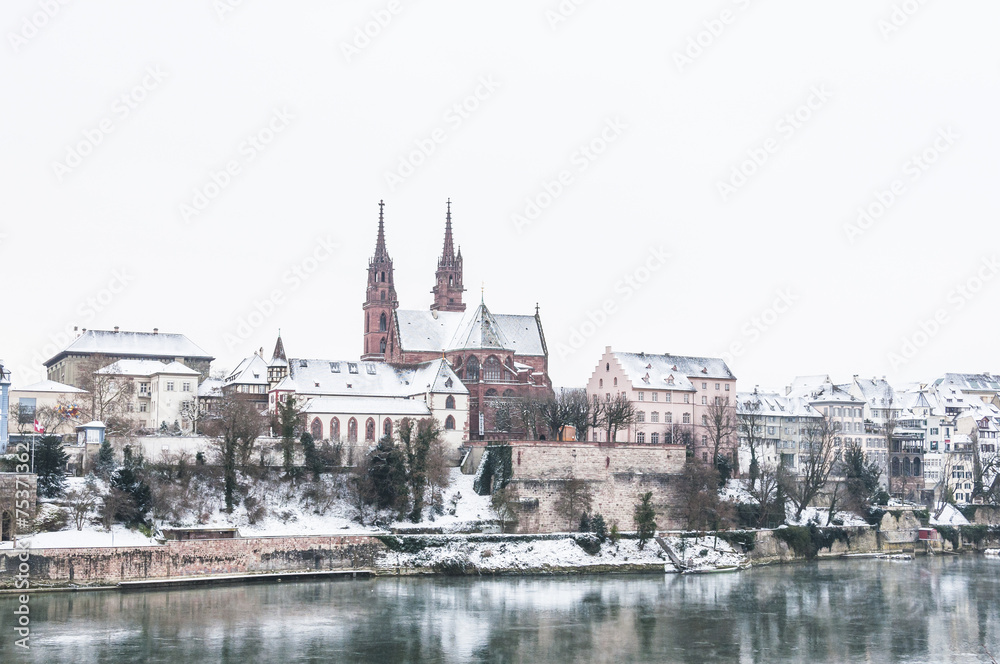 Basel, Altstadt, historische Münster, Rheinufer, Winter, Schweiz