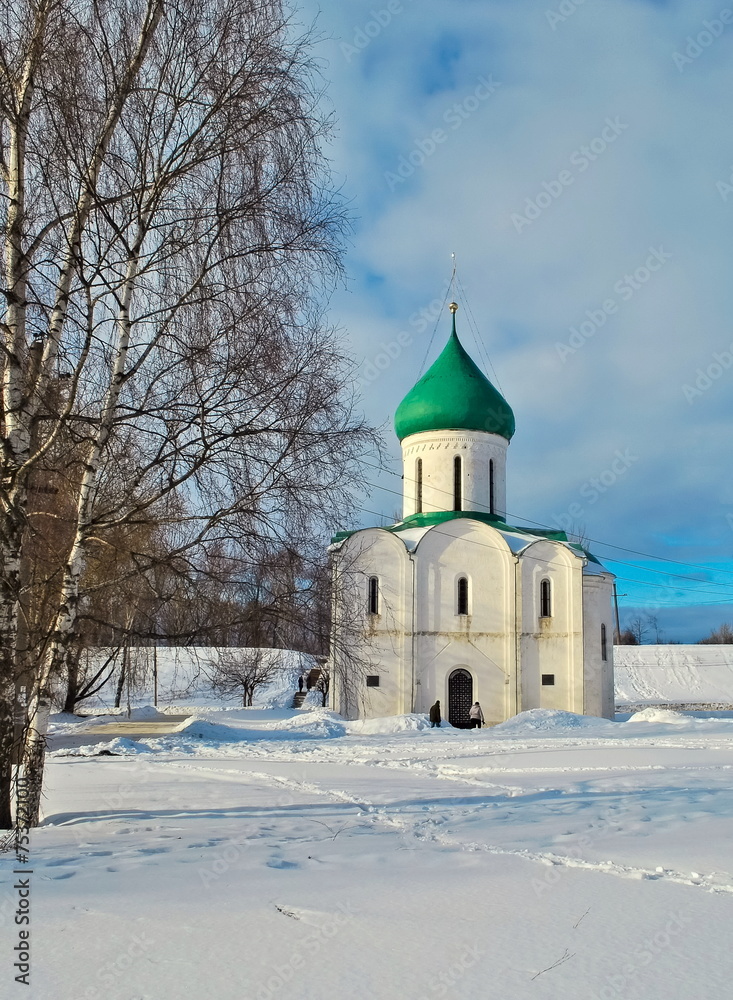 Transfiguration Cathedral - tomb of princes of Pereslavl Transfiguration Cathedral - tomb of princes of Pereslavl