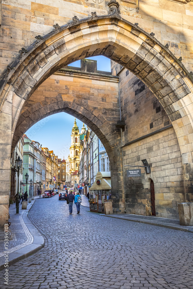 Naklejka premium Pathway from Charles bridge, Prague