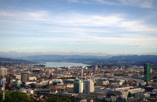 Zürich mit Bergpanorama