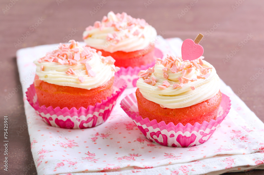 Pink velvet cakes