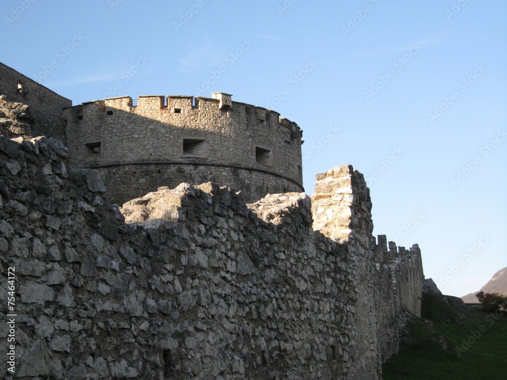 Besenello e Castel Beseno