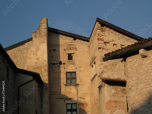 Fototapeta Naklejka Na Ścianę i Meble -  Besenello e Castel Beseno