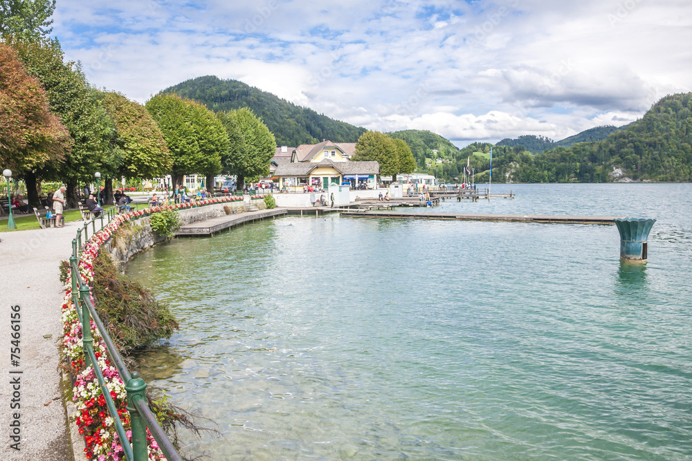 Fototapeta premium alpine lake Wolfgangsee, Austria