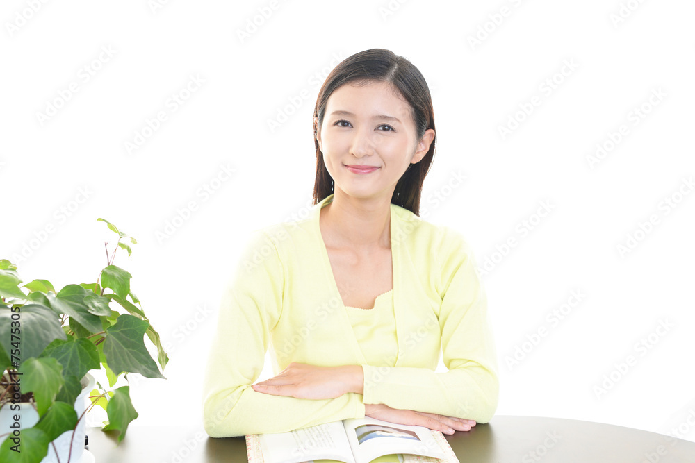本を読む女性 本を読む女性