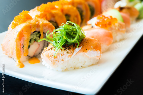 Salmon sushi