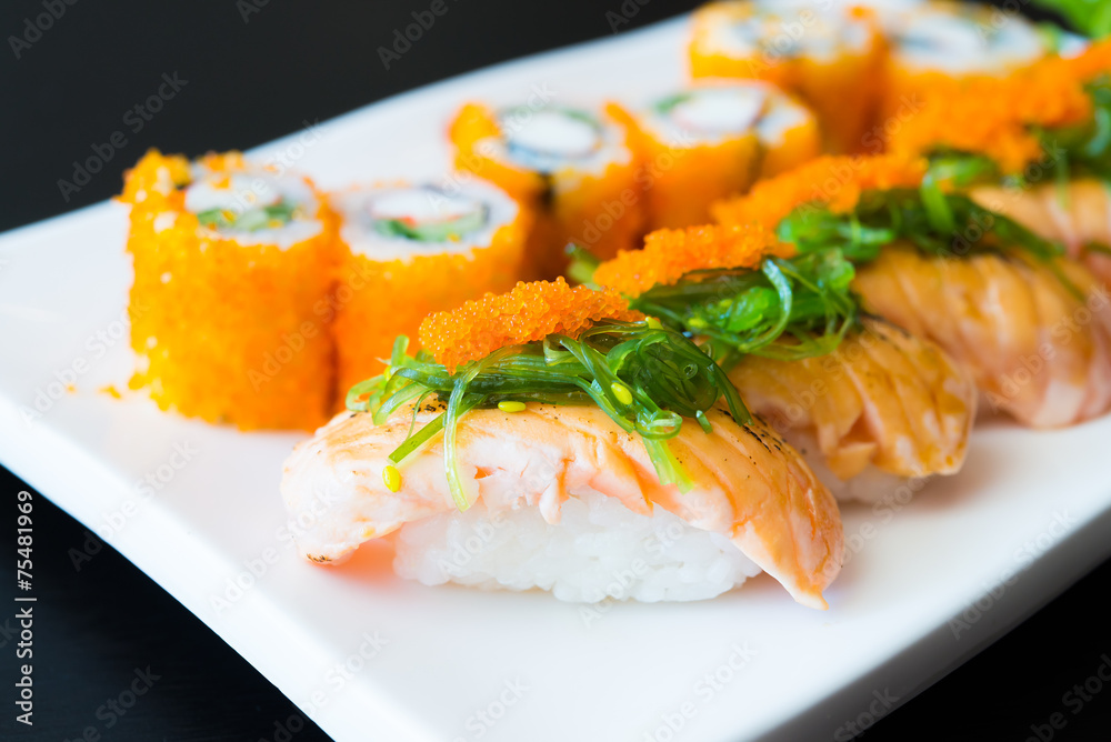 Salmon sushi