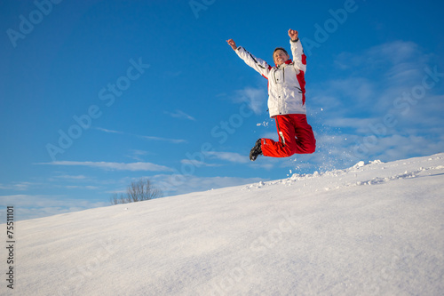 Springen im Schnee